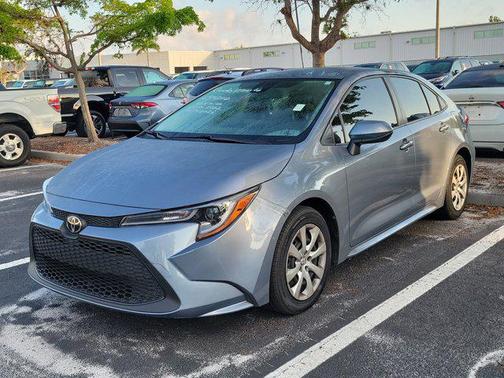 2022 Toyota Corolla LE