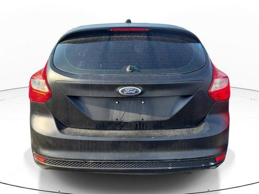 Sterling Gray Metallic 2012 Ford Focus SE