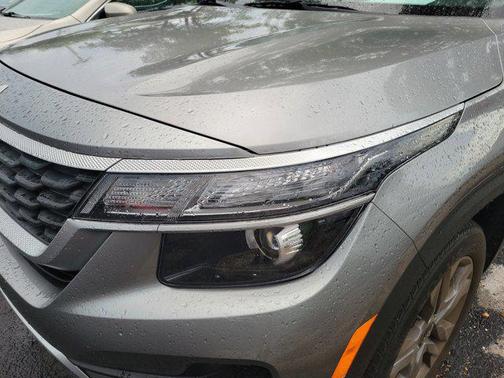 2023 Kia Seltos LX