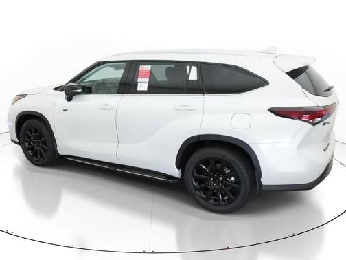 Wind Chill Pearl 2026 Toyota Highlander Limited