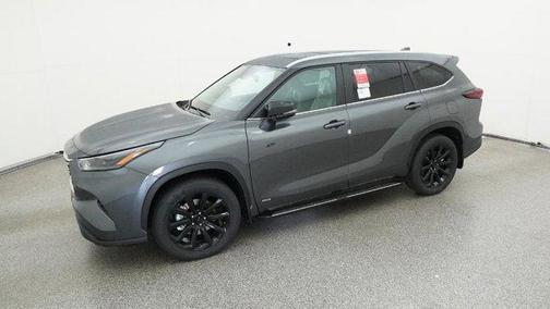 2025 Toyota Highlander Hybrid XLE