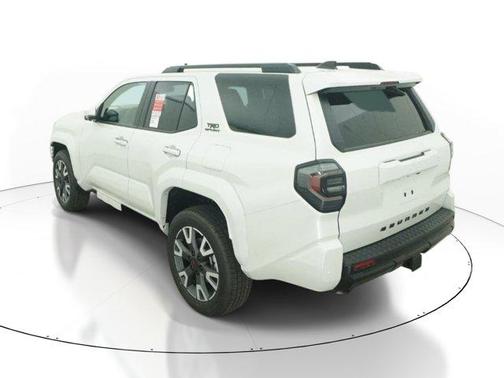 Wind Chill Pearl 2026 Toyota 4Runner TRD Sport Premium
