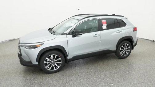 2025 Toyota Corolla Cross XLE