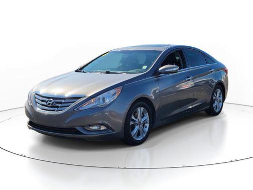 2011 Hyundai SONATA Limited