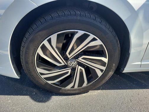 2021 Volkswagen Jetta 1.4T SEL Premium