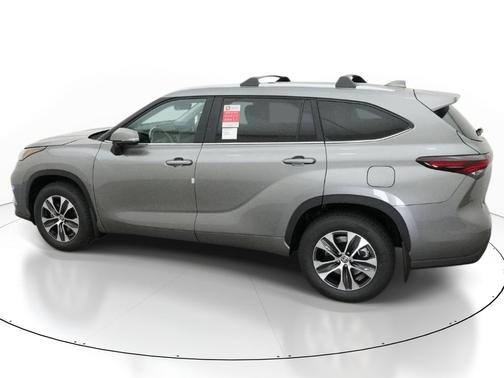 Heavy Metal 2026 Toyota Highlander XLE