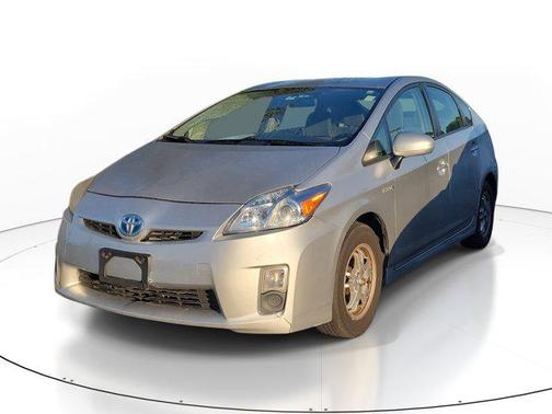 2010 Toyota Prius III