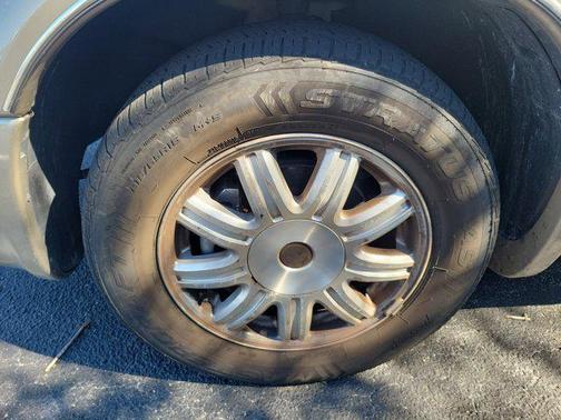 2006 Chrysler Town & Country Touring