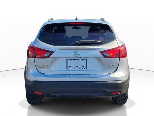 2018 Nissan Rogue Sport SV