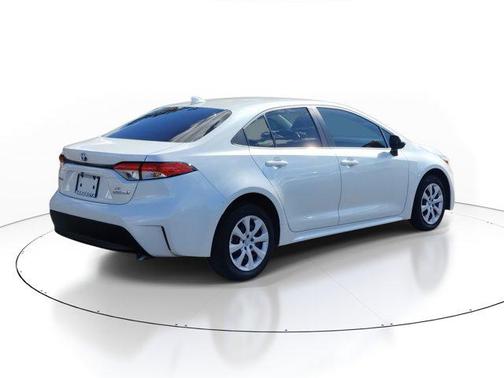 2023 Toyota Corolla Hybrid XLE