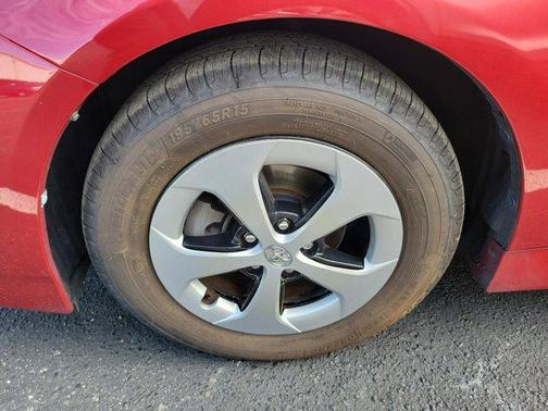 2015 Toyota Prius Four