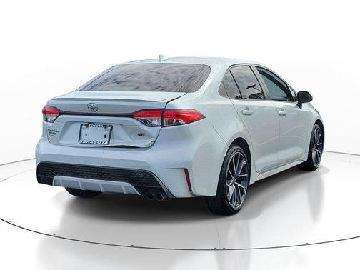 Wind Chill Pearl 2022 Toyota Corolla SE