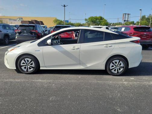 2018 Toyota Prius Four