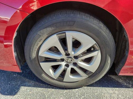 2017 Toyota Prius Two Eco