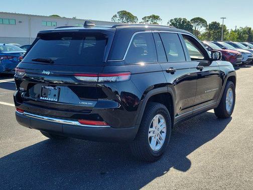 2023 Jeep Grand Cherokee Laredo