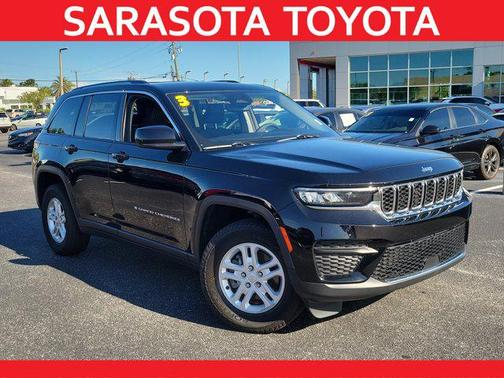 2023 Jeep Grand Cherokee Laredo