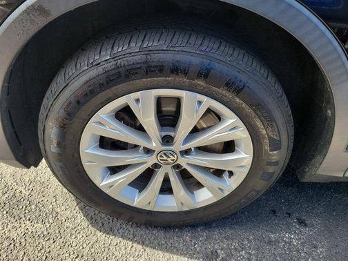 2018 Volkswagen Tiguan 2.0T SE 4MOTION