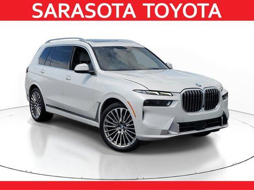 2023 BMW X7 xDrive40i