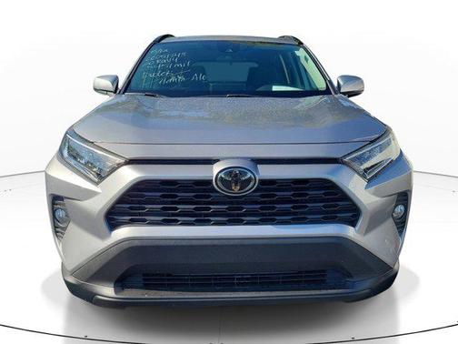 Silver Sky Metallic 2020 Toyota RAV4 XLE