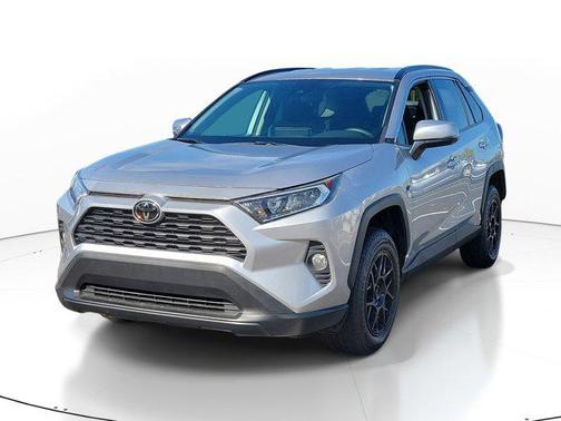 Silver Sky Metallic 2020 Toyota RAV4 XLE