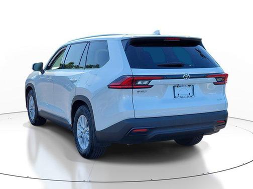 Wind Chill Pearl 2025 Toyota Grand Highlander XLE