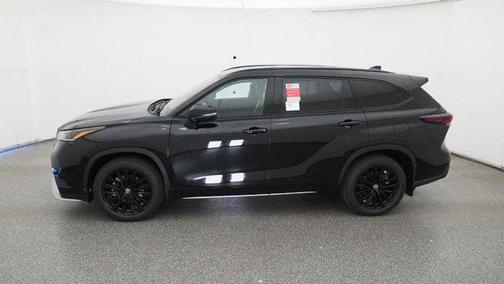 2026 Toyota Highlander XSE