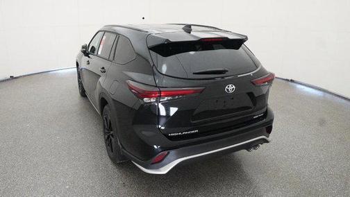 2026 Toyota Highlander XSE