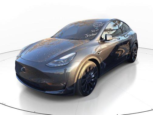 2024 Tesla Model Y Performance Dual Motor All-Wheel Drive