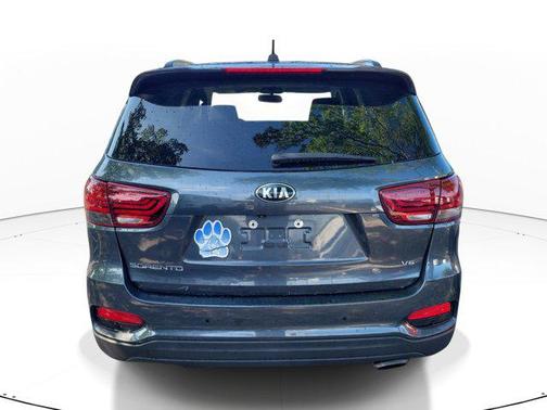 Gravity Grey 2019 Kia Sorento S