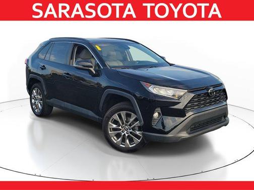 2021 Toyota RAV4 XLE Premium
