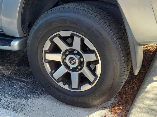 2004 Toyota 4Runner Limited V8