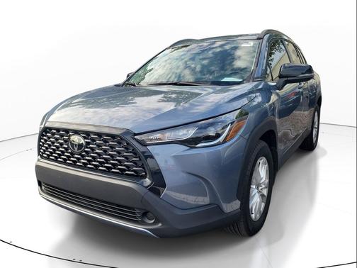 Celestite 2025 Toyota Corolla Cross LE