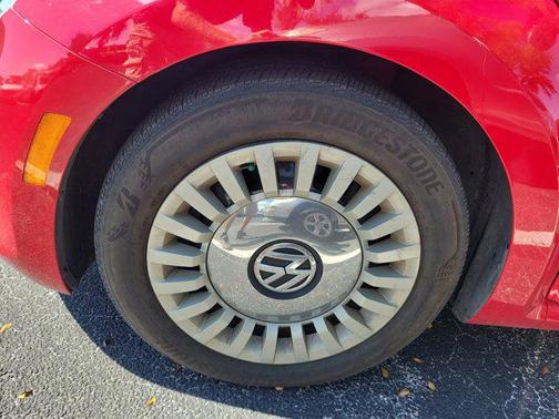 2013 Volkswagen Beetle 2.5L