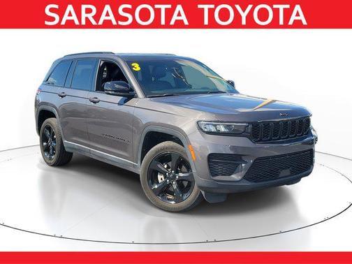 2023 Jeep Grand Cherokee Altitude