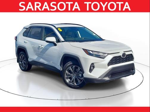 Pearl 2025 Toyota RAV4 Hybrid XLE Premium