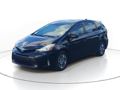 2016 Toyota Prius v Four