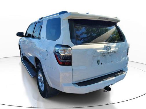 Ice Cap 2024 Toyota 4Runner SR5 Premium