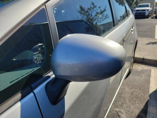 2010 Toyota Prius One