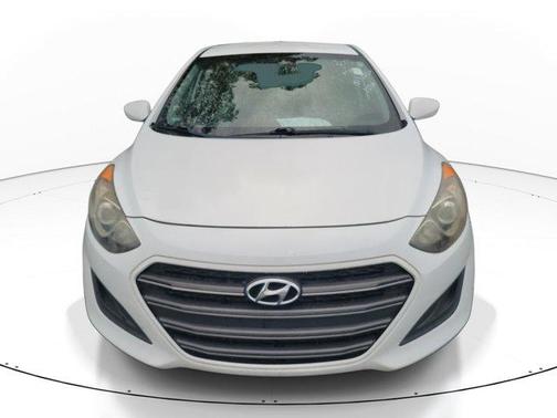 2017 Hyundai Elantra GT Base