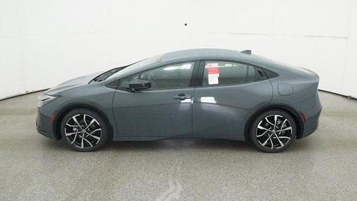 2025 Toyota Prius L