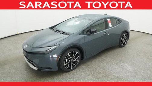 2025 Toyota Prius L