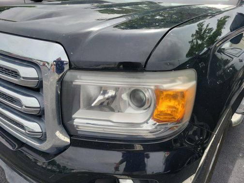 2017 GMC Canyon SLE