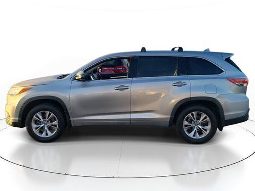 2016 Toyota Highlander LE Plus