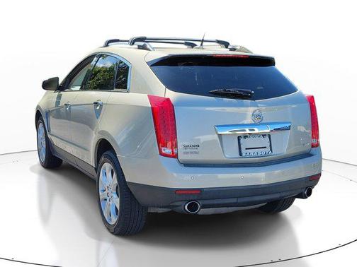 Silver Coast Metallic 2013 Cadillac SRX Performance Collection