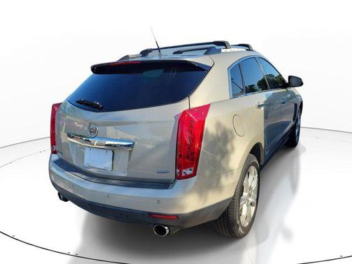 Silver Coast Metallic 2013 Cadillac SRX Performance Collection