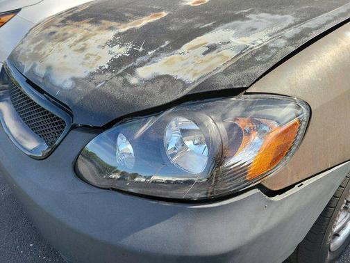 2003 Toyota Corolla LE