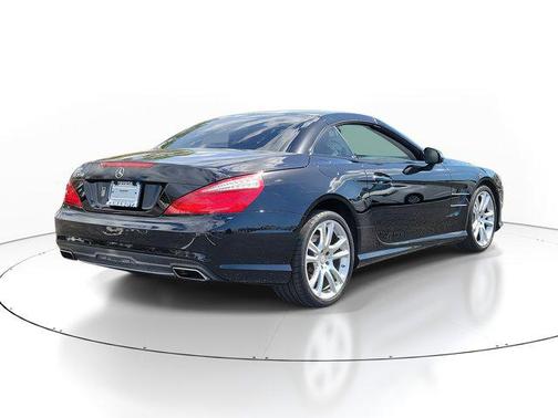 Black Metallic 2013 Mercedes-Benz SL-Class SL 550
