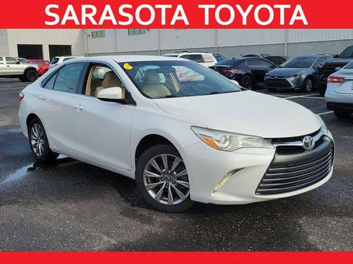 2016 Toyota Camry XLE