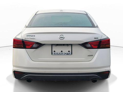 2020 Nissan Altima SR Intelligent AWD