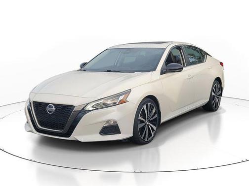 2020 Nissan Altima SR Intelligent AWD